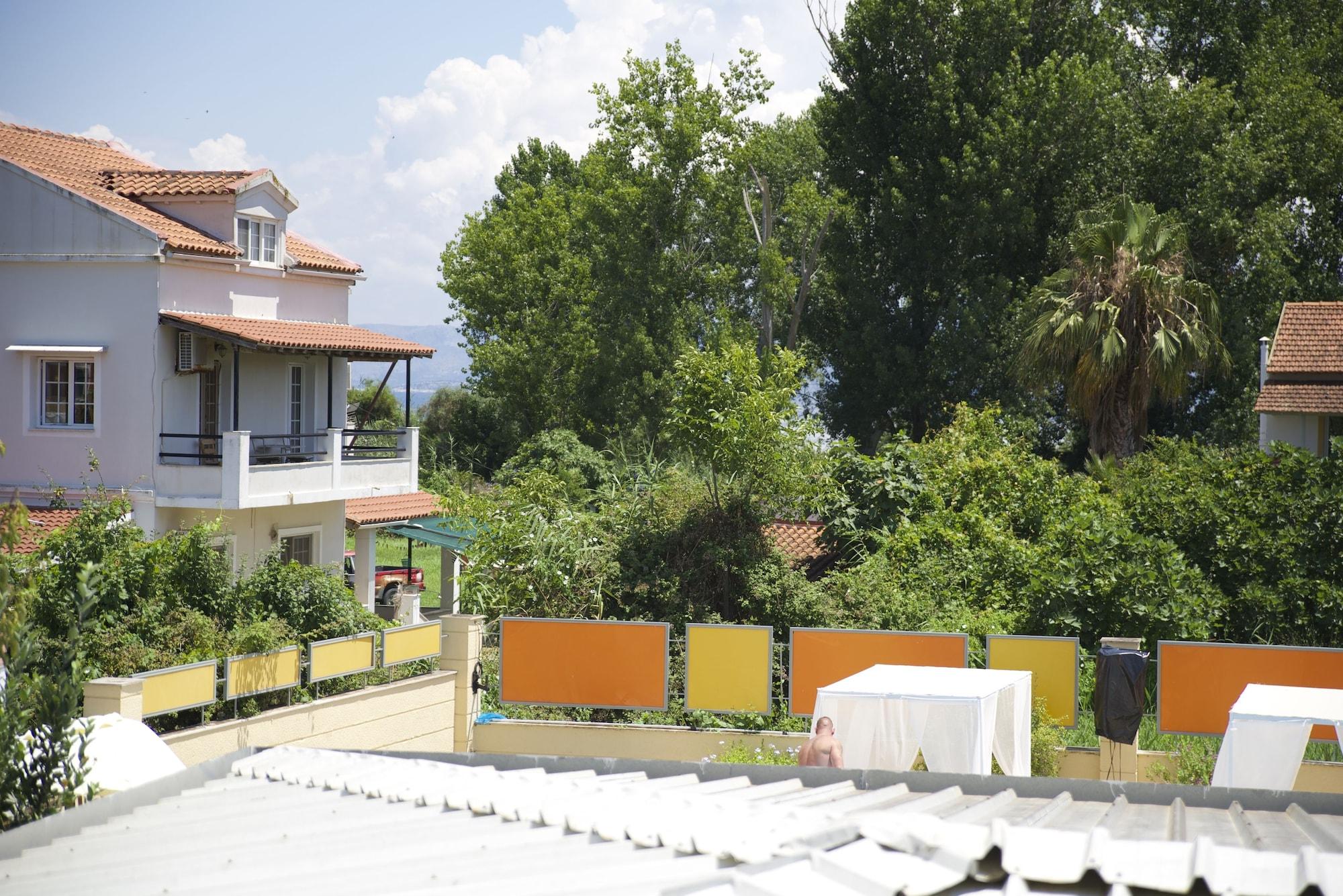 Kavos Central Gardens Luaran gambar