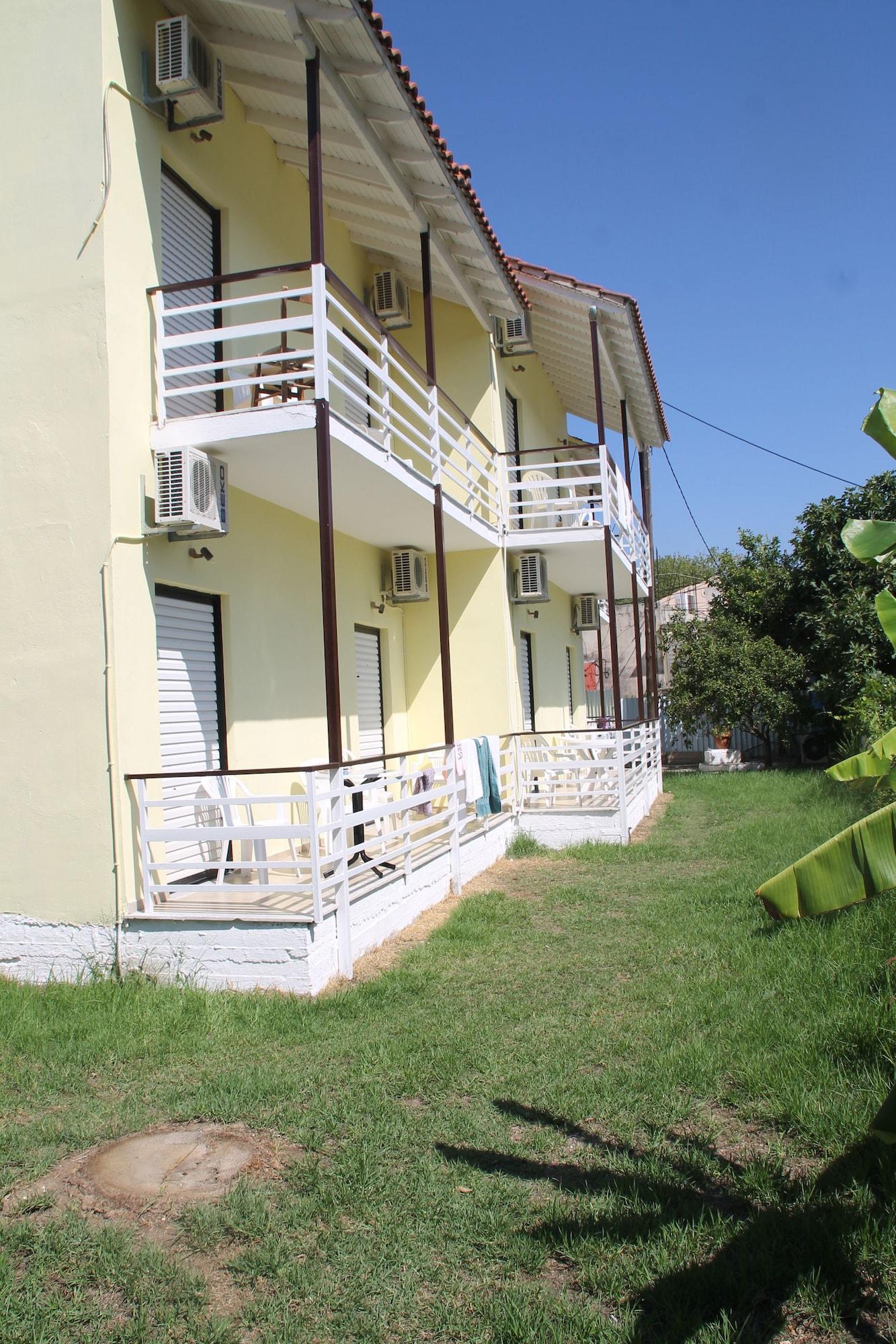Kavos Central Gardens Luaran gambar